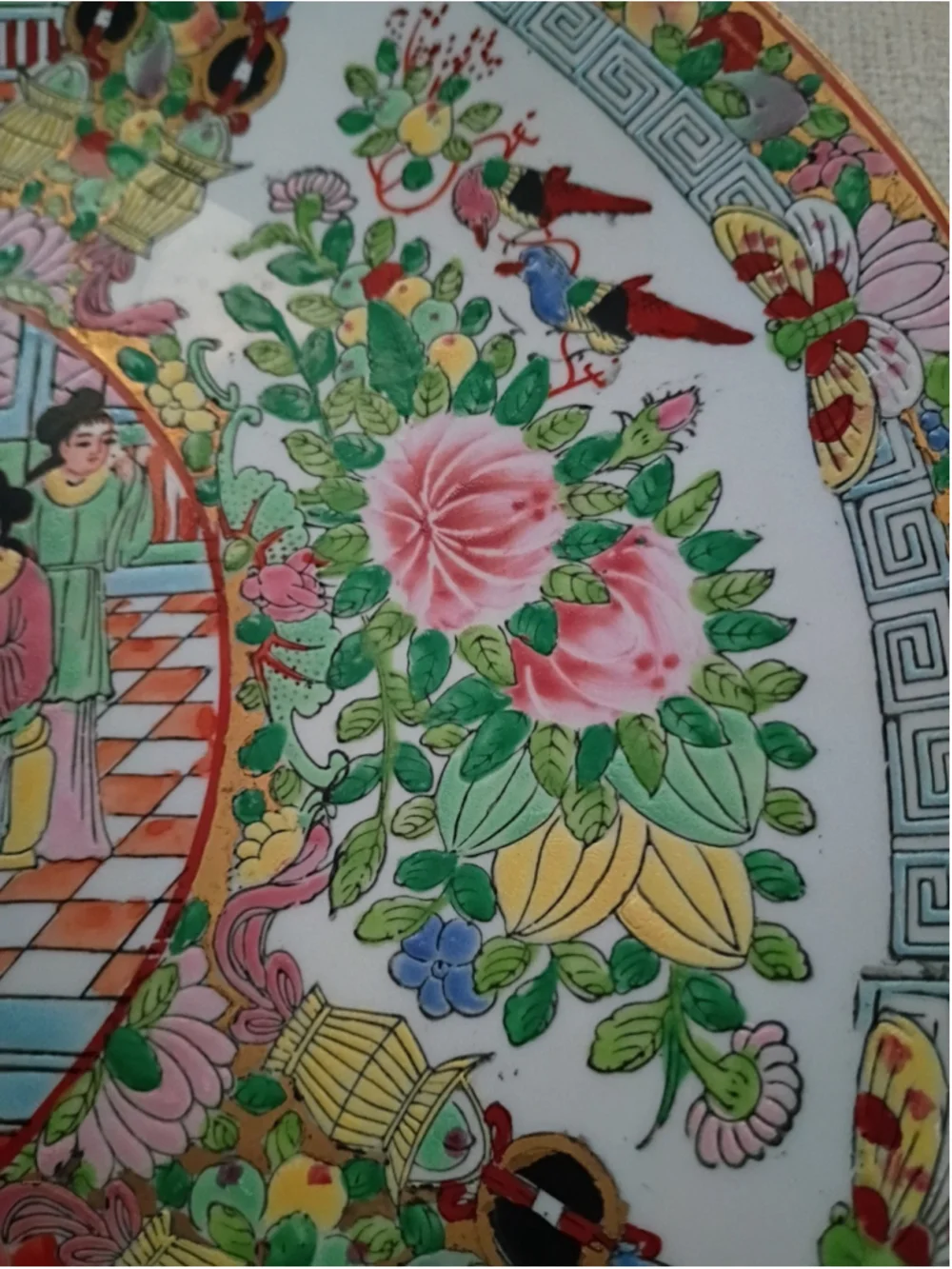 FAMILLE ROSE-Centerpiece 14